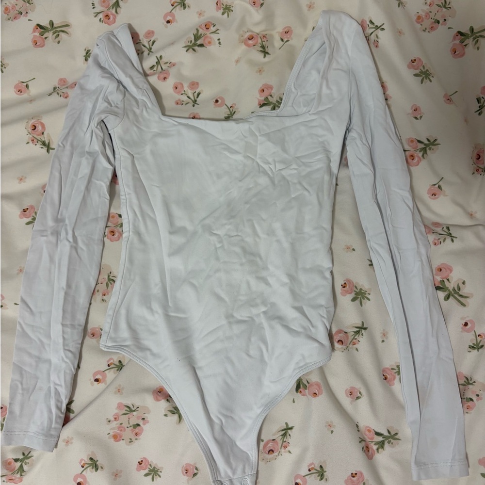 Babaton Contour Long Sleeve White Bodysuit